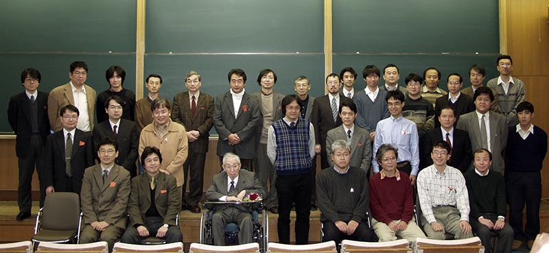 [94] Person of Cultural Merit, Memorial lecture (2003) [8/15]