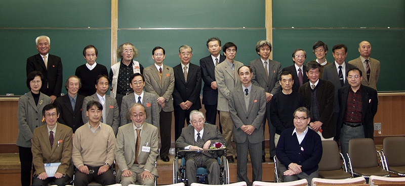 [93] Person of Cultural Merit, Memorial lecture (2003) [7/15]