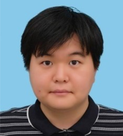坪内　俊太郎氏