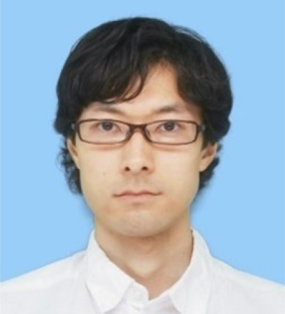 戸次　鵬人氏